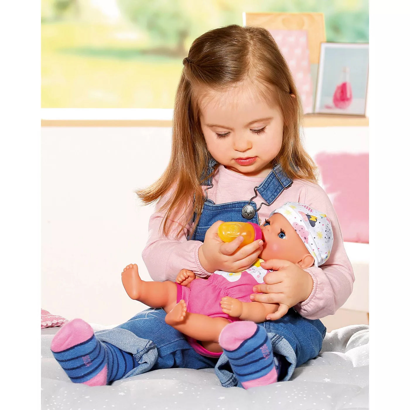 BABY Born Lil' Girl Baby Doll - Blue Eyes Pretend Play Doll - Great Gift Doll Playset Toy