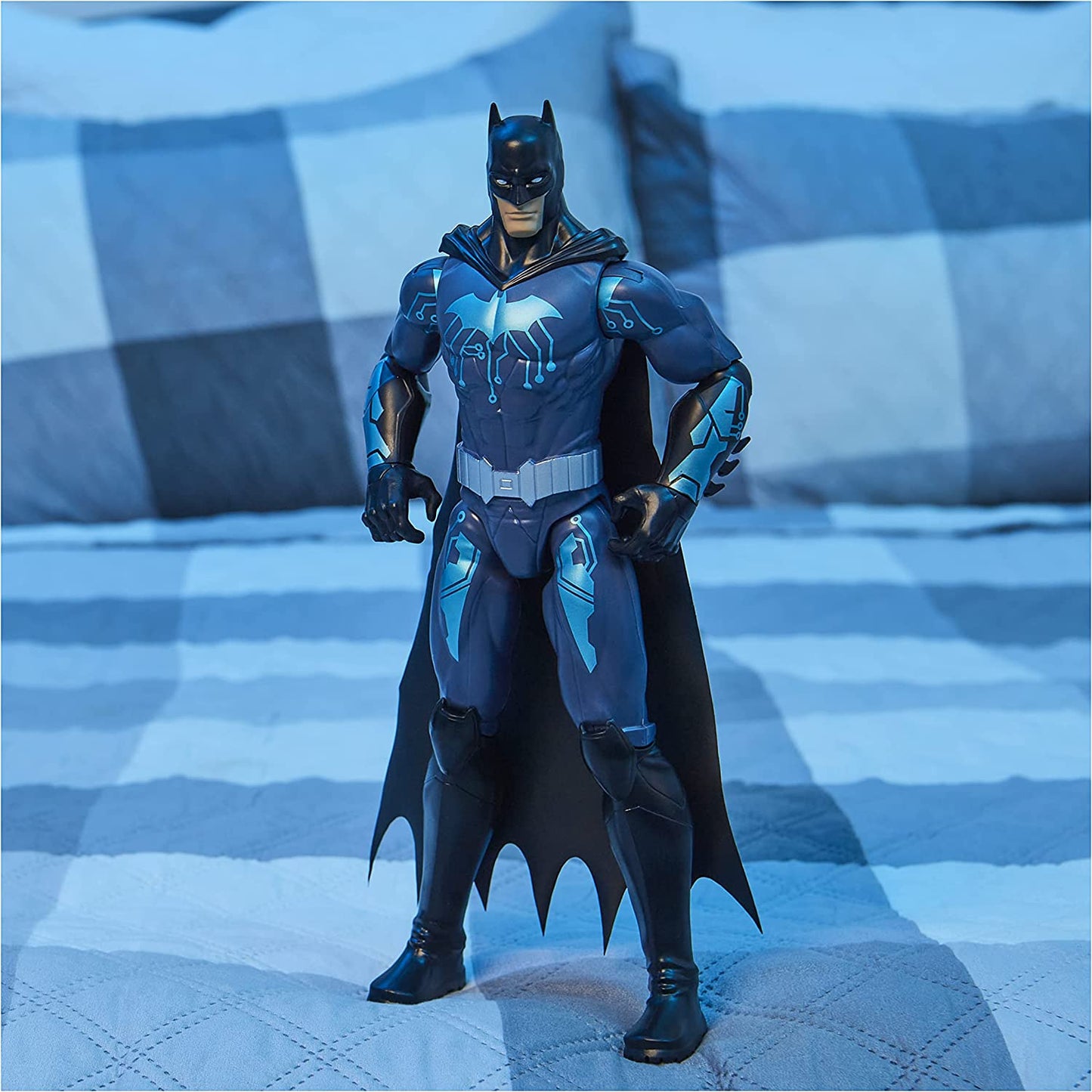 Batman 12-inch Bat-Tech Batman Action Figure (Black/Blue Suit), Kids Toys for Boys Aged 3 and up