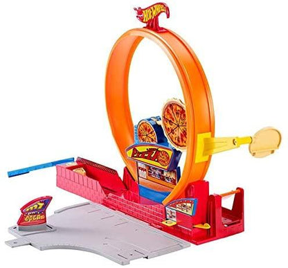 Hot Wheels Mattel Speedy Pizza Set, Includes one Hot Wheels vehicle.