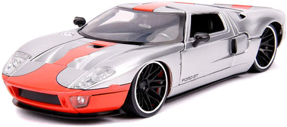 Jada Toys Bigtime Muscle 1:24 2005 Ford GT Die-cast Car Silver/Orange, Toys for Kids and Adults