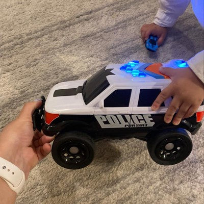 Maxx Action Large Police SUV Vehicle with Lights & Sounds Motorized