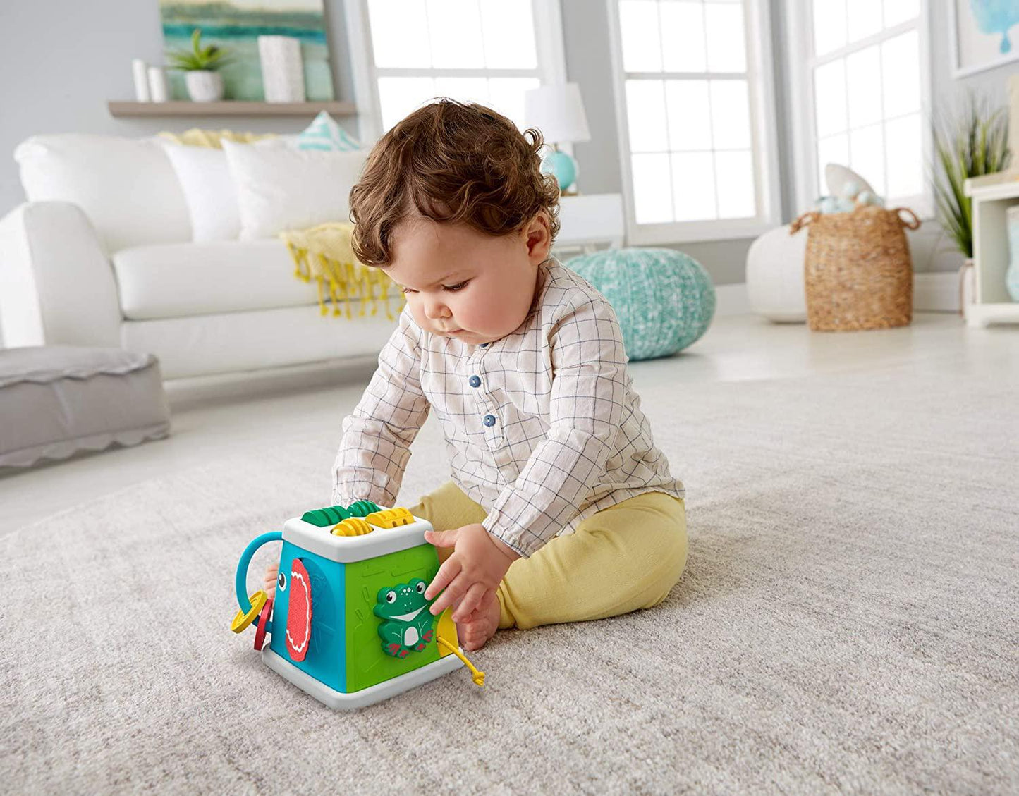 Mattel Fisher-Price Play & Learn Activity Toy, Take and Turn Activity Cube With peek-a-boo lion baby’s touch with fun sounds